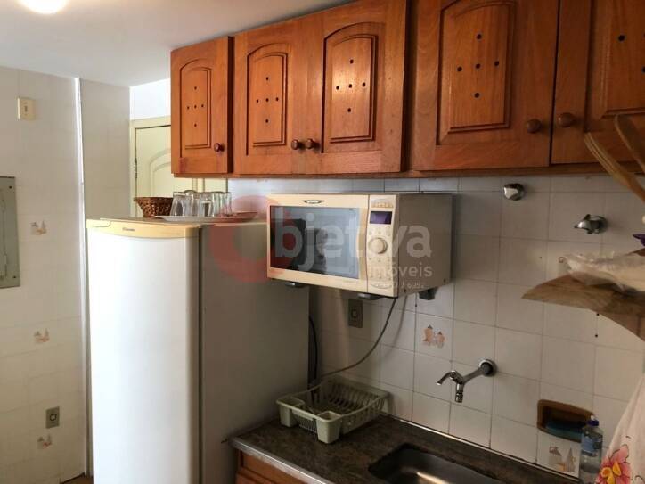 Apartamento à venda com 2 quartos, 70m² - Foto 14