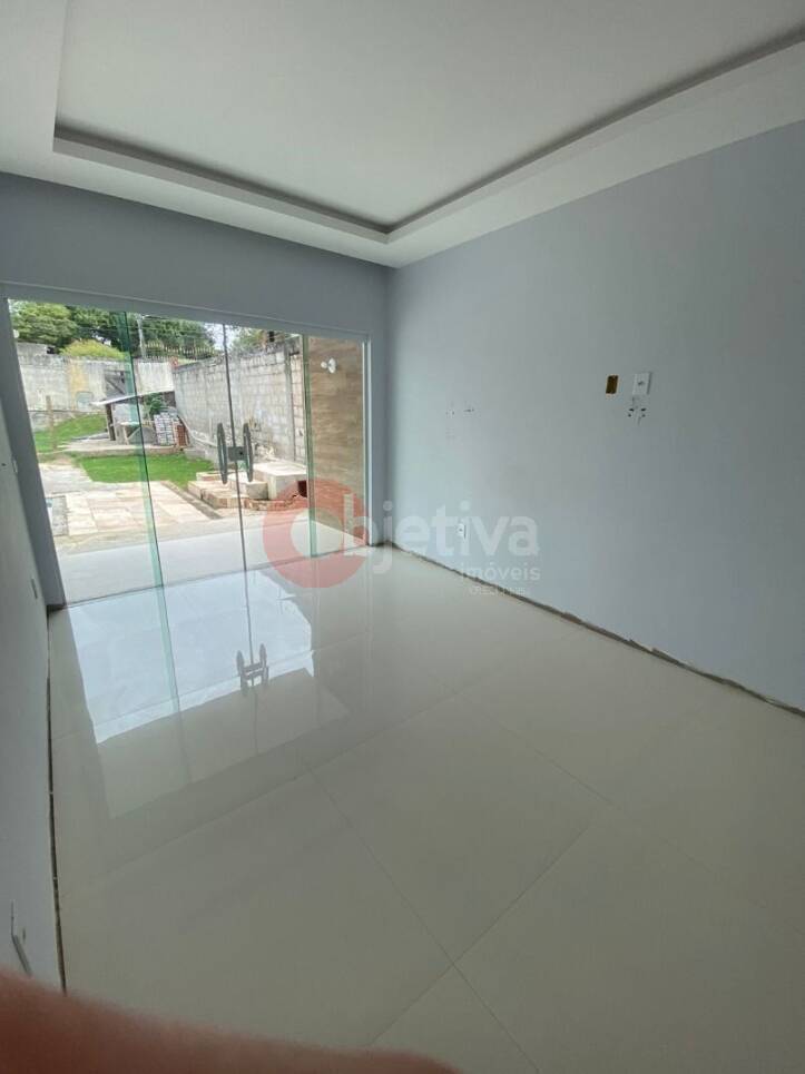 Casa à venda com 2 quartos, 100m² - Foto 5