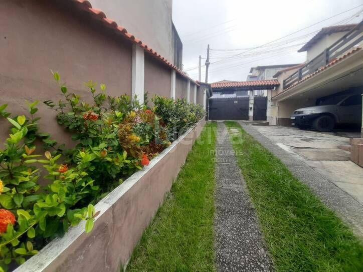 Casa à venda com 2 quartos, 100m² - Foto 4