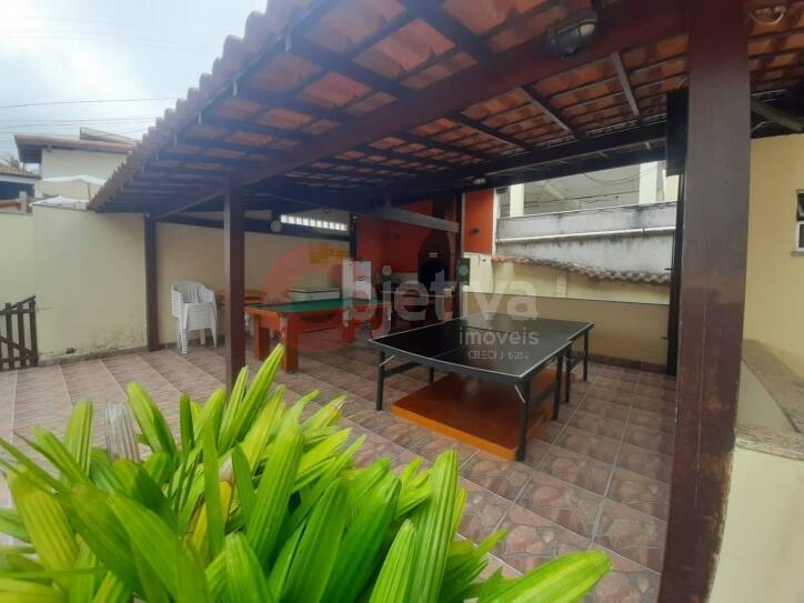 Casa à venda com 2 quartos, 100m² - Foto 8