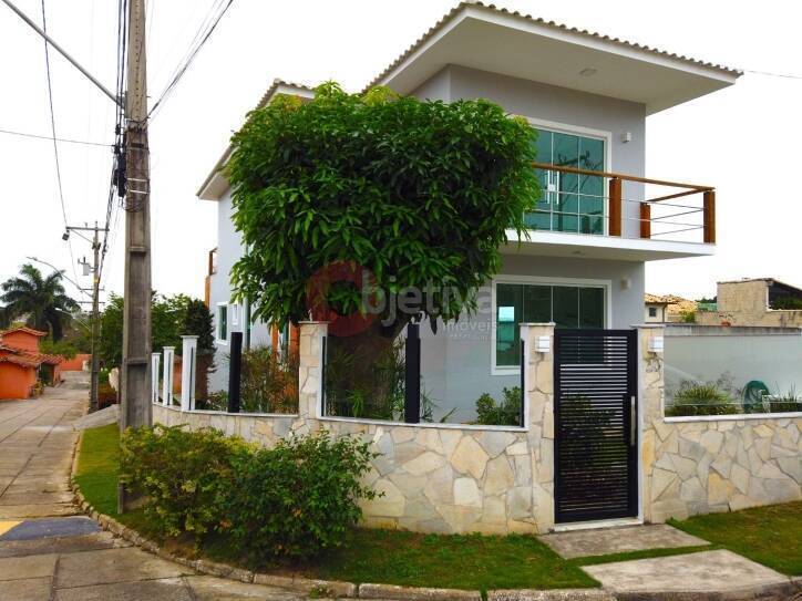 Casa de Condomínio para alugar com 3 quartos, 200m² - Foto 1