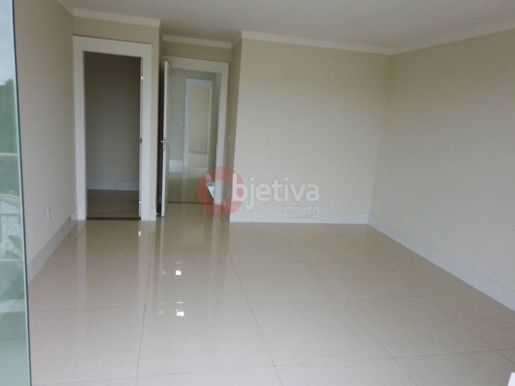 Casa de Condomínio para alugar com 3 quartos, 200m² - Foto 16