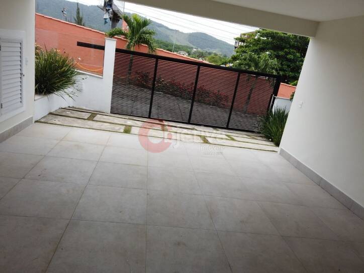 Casa de Condomínio para alugar com 3 quartos, 200m² - Foto 42