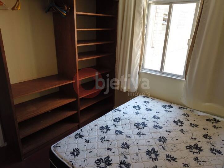 Apartamento à venda com 2 quartos, 60m² - Foto 7