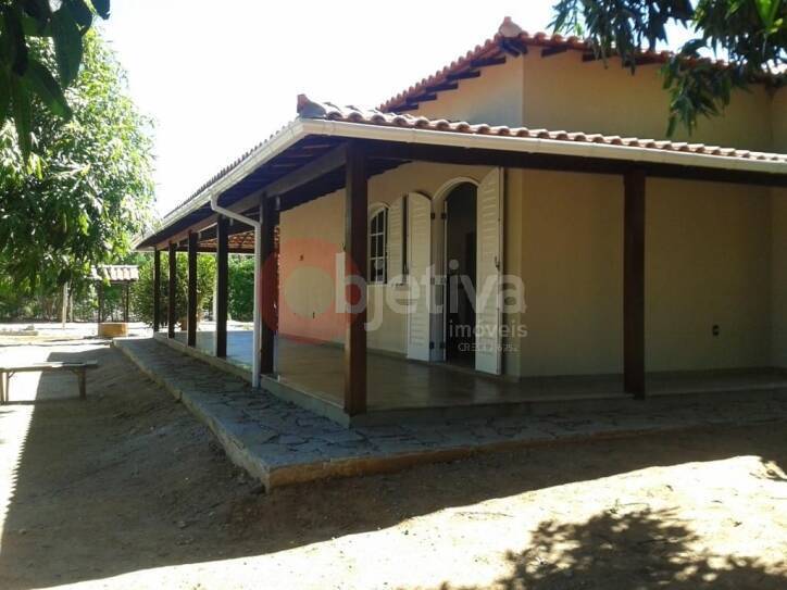 Fazenda à venda com 2 quartos, 100m² - Foto 2