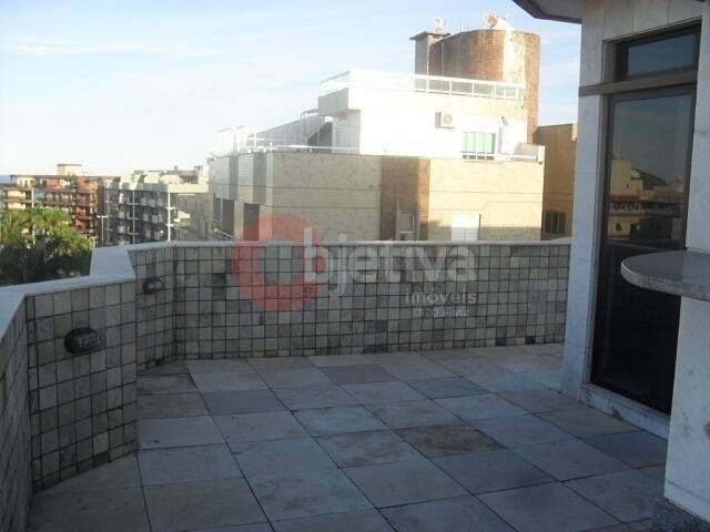 Apartamento à venda com 3 quartos, 240m² - Foto 1