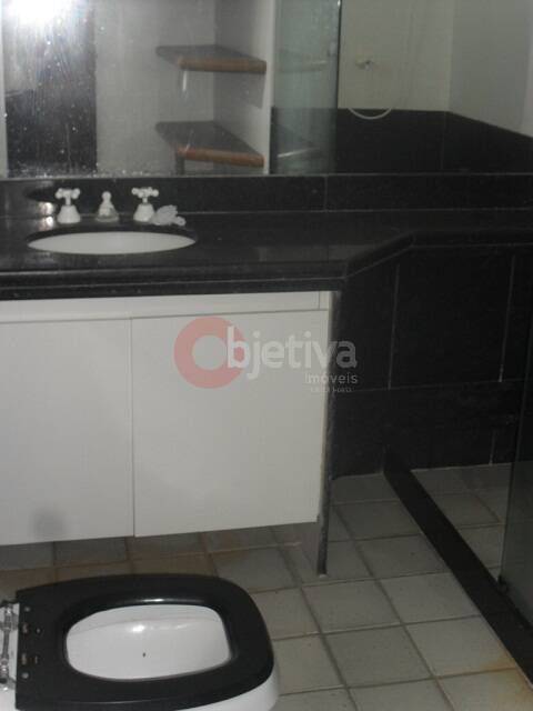 Apartamento à venda com 3 quartos, 240m² - Foto 10