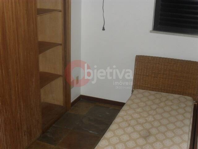 Apartamento à venda com 3 quartos, 240m² - Foto 19