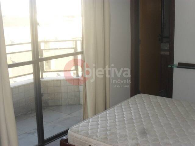 Apartamento à venda com 3 quartos, 240m² - Foto 20