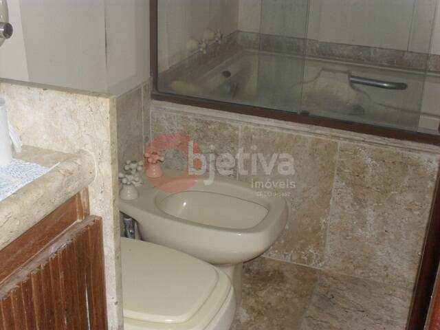 Apartamento à venda com 3 quartos, 240m² - Foto 23