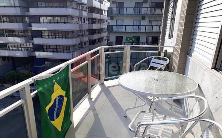 Apartamento à venda com 4 quartos, 288m² - Foto 4