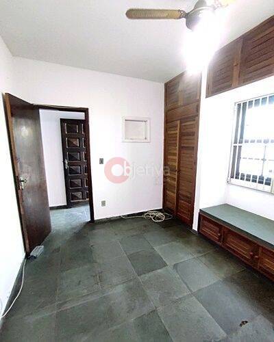 Casa à venda com 4 quartos, 140m² - Foto 32