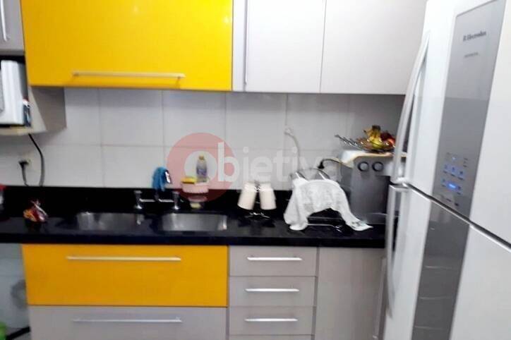 Apartamento à venda com 3 quartos, 108m² - Foto 6