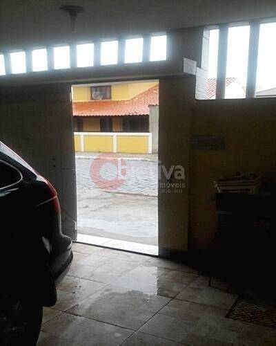 Casa à venda com 4 quartos, 220m² - Foto 22