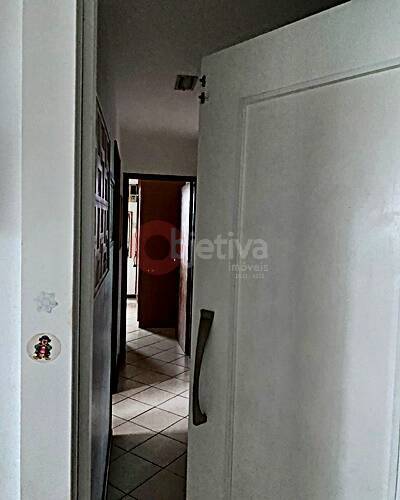 Apartamento à venda com 3 quartos, 133m² - Foto 15