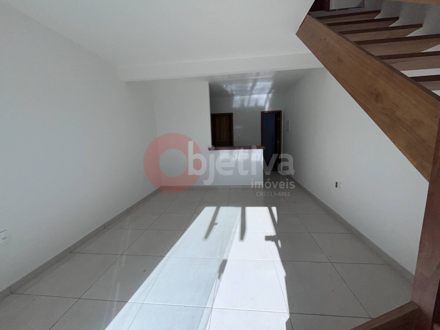 Casa à venda com 2 quartos, 73m² - Foto 3