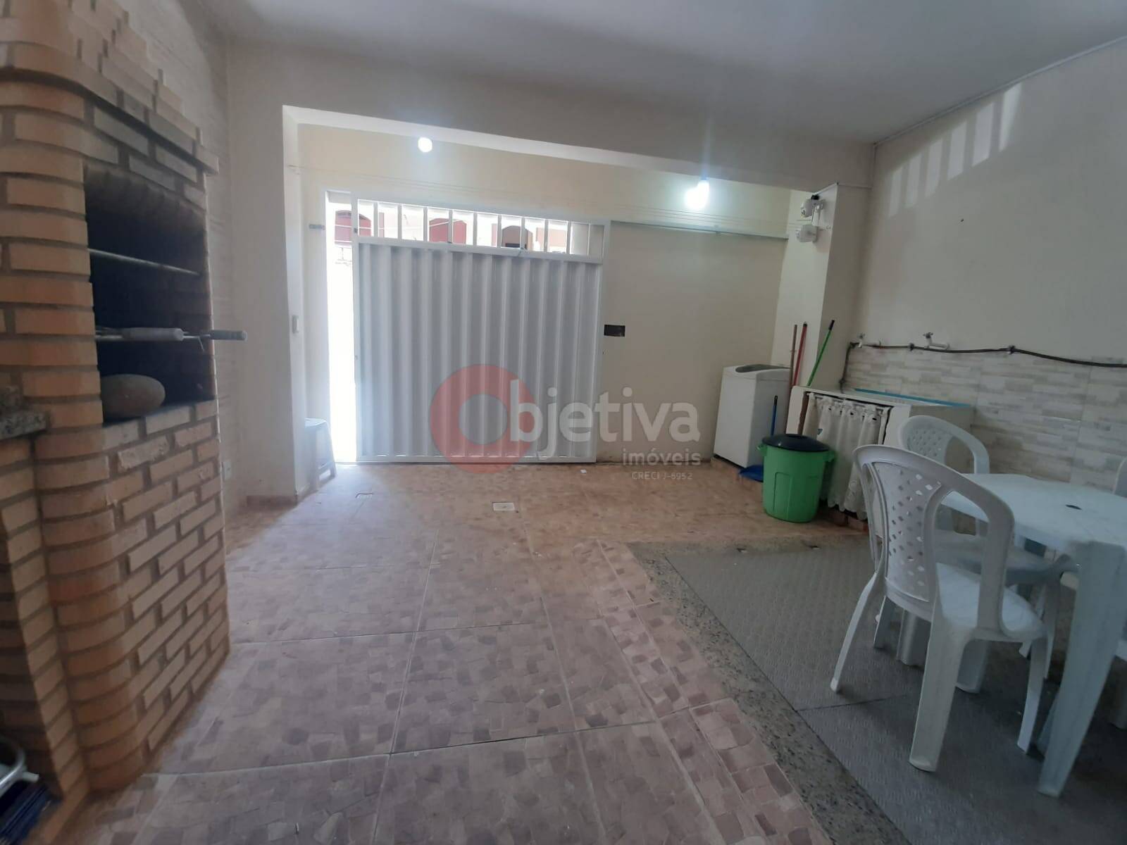 Casa à venda e aluguel com 4 quartos, 90m² - Foto 5