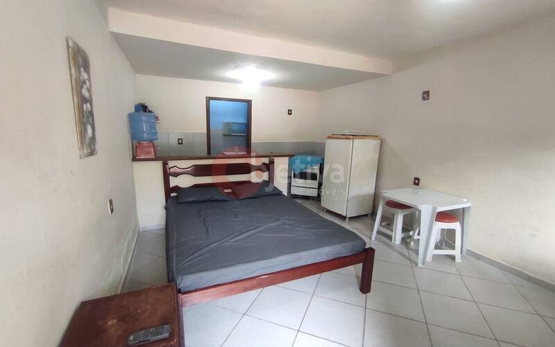 Casa à venda com 10 quartos, 307m² - Foto 11