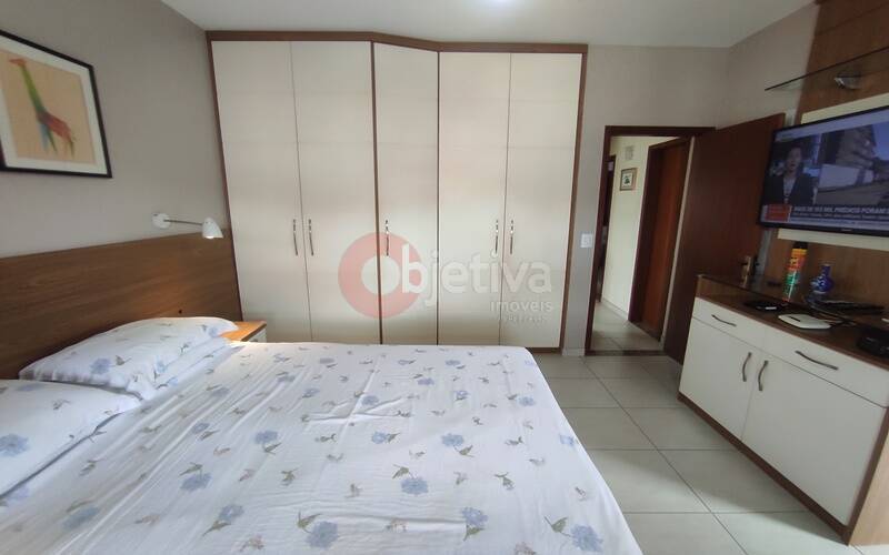 Casa à venda com 6 quartos, 420m² - Foto 17