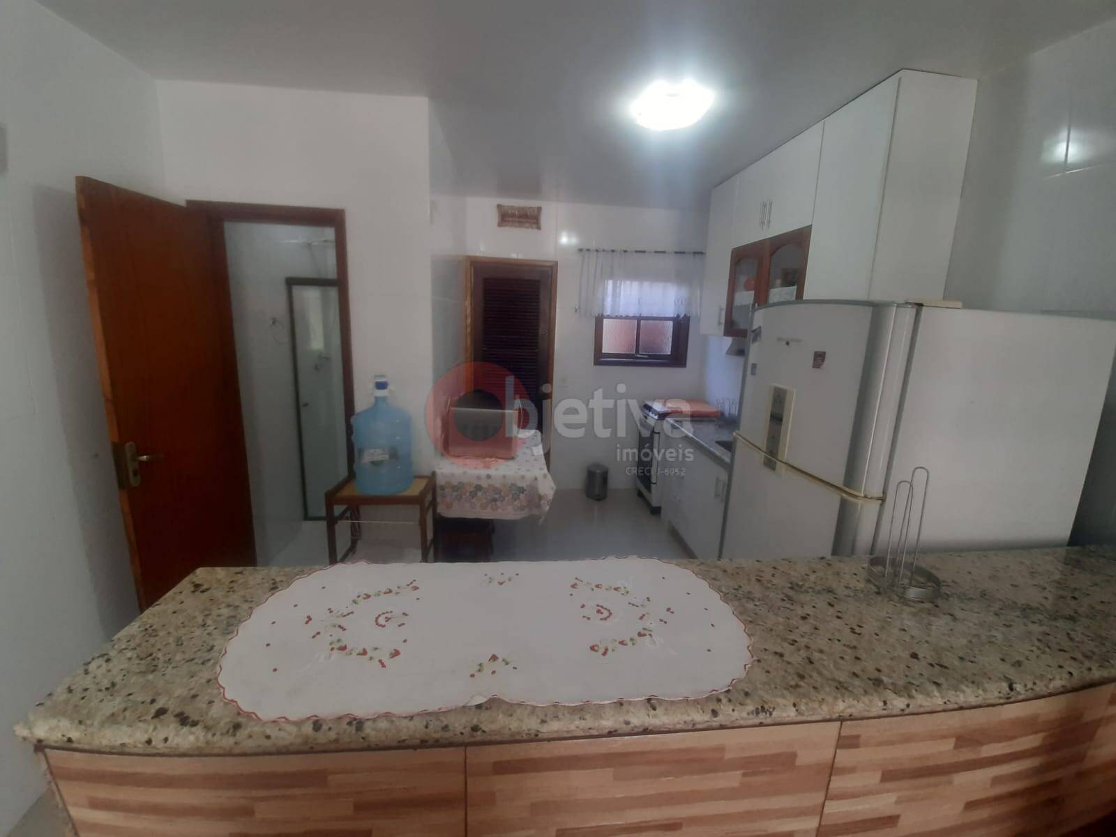 Casa à venda com 3 quartos, 100m² - Foto 6