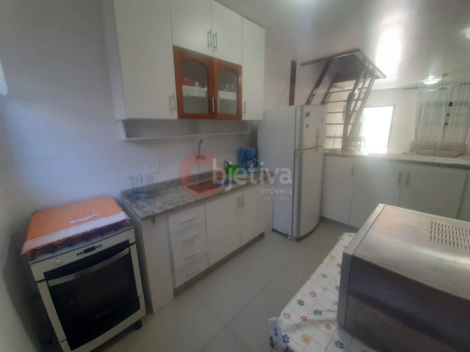 Casa à venda com 3 quartos, 100m² - Foto 9