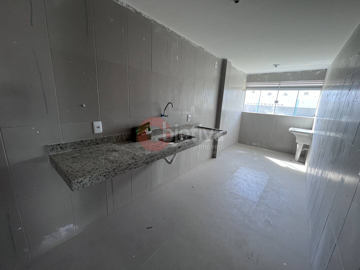 Apartamento à venda com 2 quartos, 80m² - Foto 4