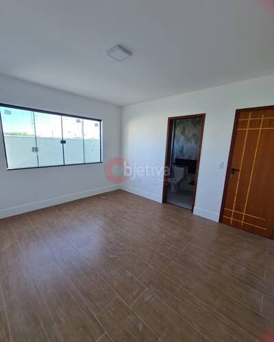 Casa de Condomínio à venda com 4 quartos, 210m² - Foto 10