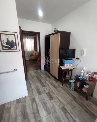 Casa de Condomínio à venda com 5 quartos, 200m² - Foto 7