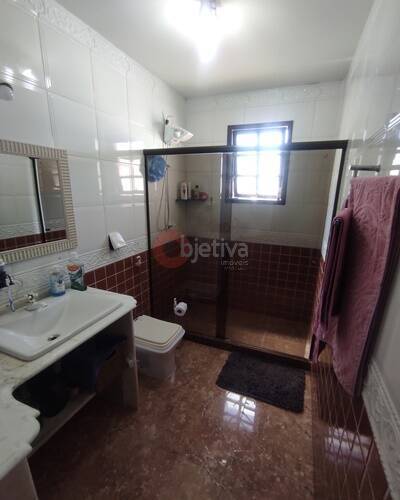 Casa de Condomínio à venda com 5 quartos, 200m² - Foto 35