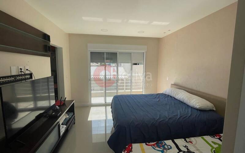 Casa à venda com 4 quartos, 360m² - Foto 35