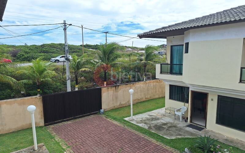 Casa de Condomínio à venda com 3 quartos, 100m² - Foto 2