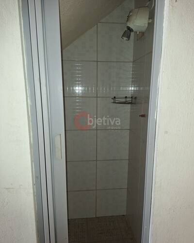 Casa à venda com 6 quartos, 128m² - Foto 7