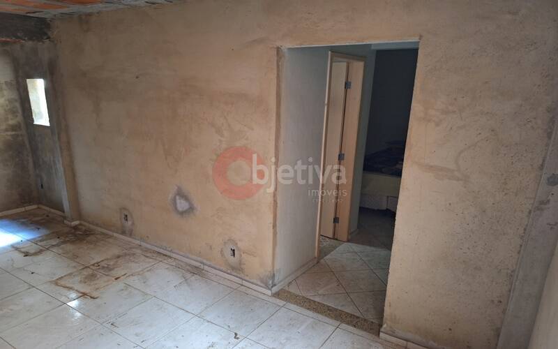 Casa à venda com 6 quartos, 128m² - Foto 28