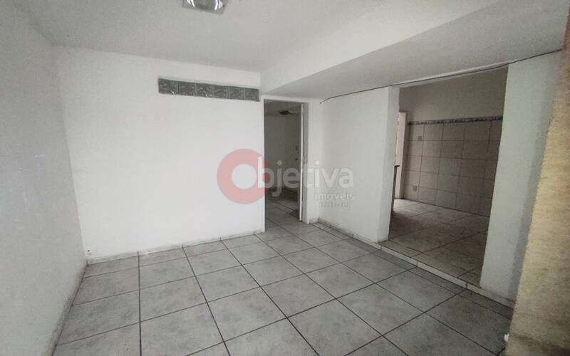 Casa à venda com 12 quartos, 237m² - Foto 18