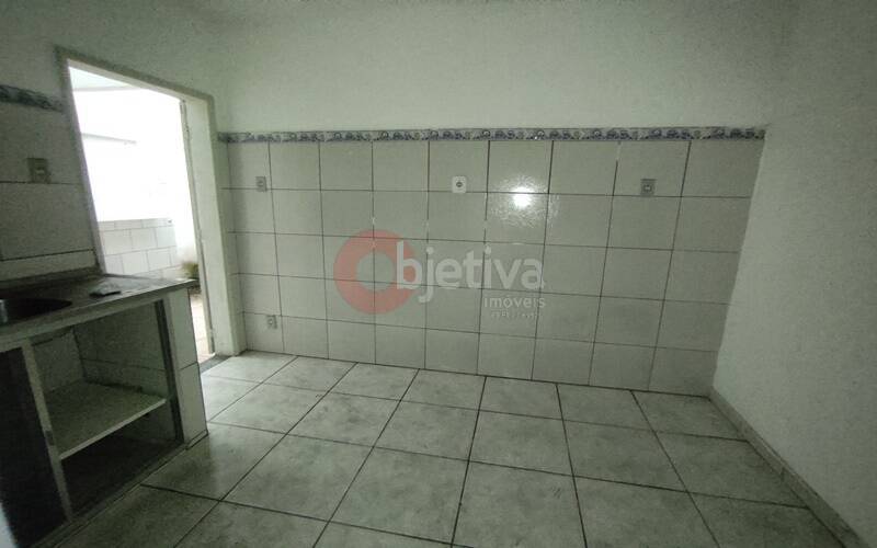 Casa à venda com 12 quartos, 237m² - Foto 20