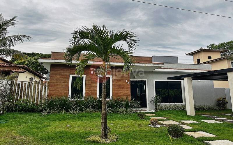 Casa de Condomínio à venda com 2 quartos, 450m² - Foto 1