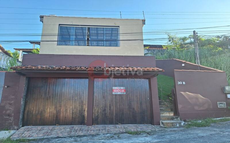 Casa de Condomínio à venda com 3 quartos, 400m² - Foto 1