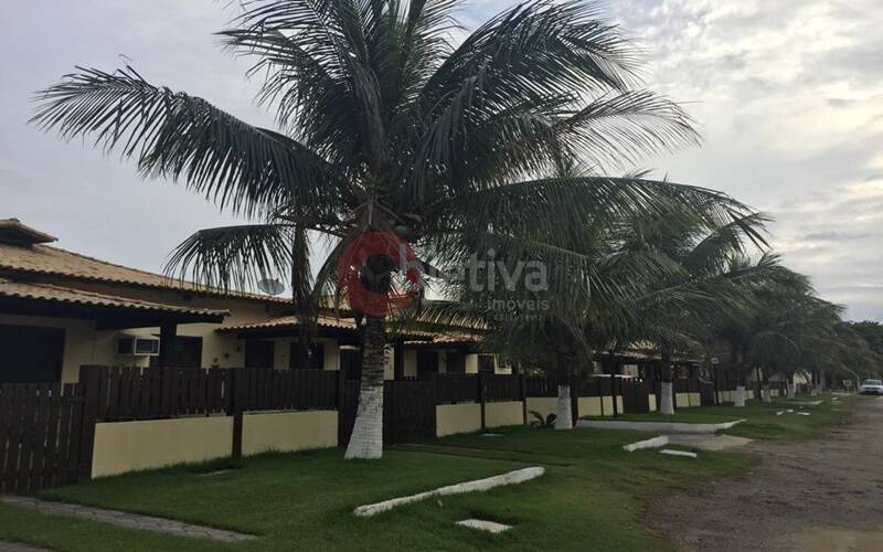 Casa de Condomínio à venda com 2 quartos, 130m² - Foto 2