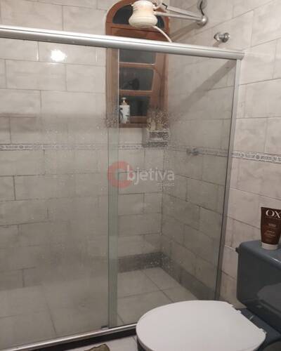 Apartamento à venda com 2 quartos, 75m² - Foto 12