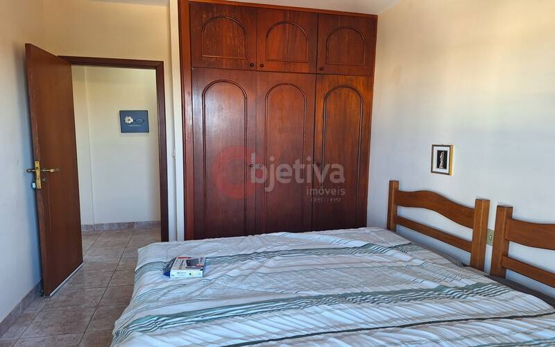 Apartamento à venda com 3 quartos, 197m² - Foto 15