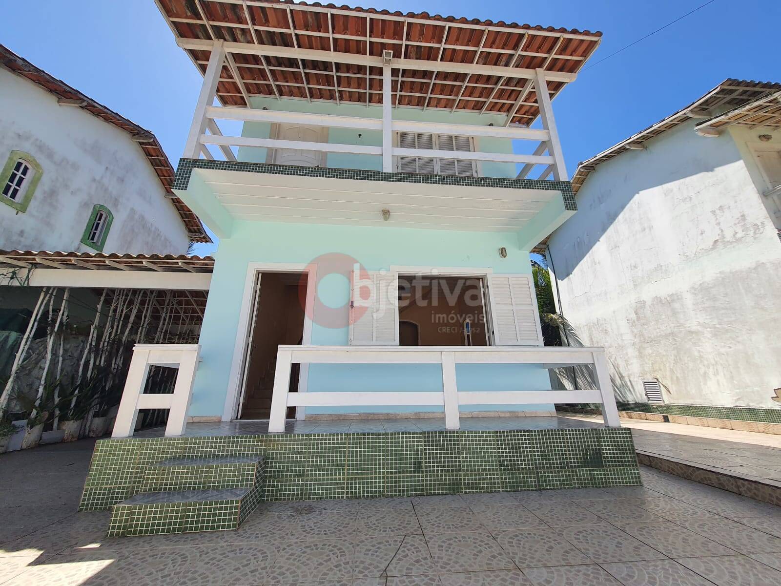 Casa à venda com 2 quartos, 107m² - Foto 2