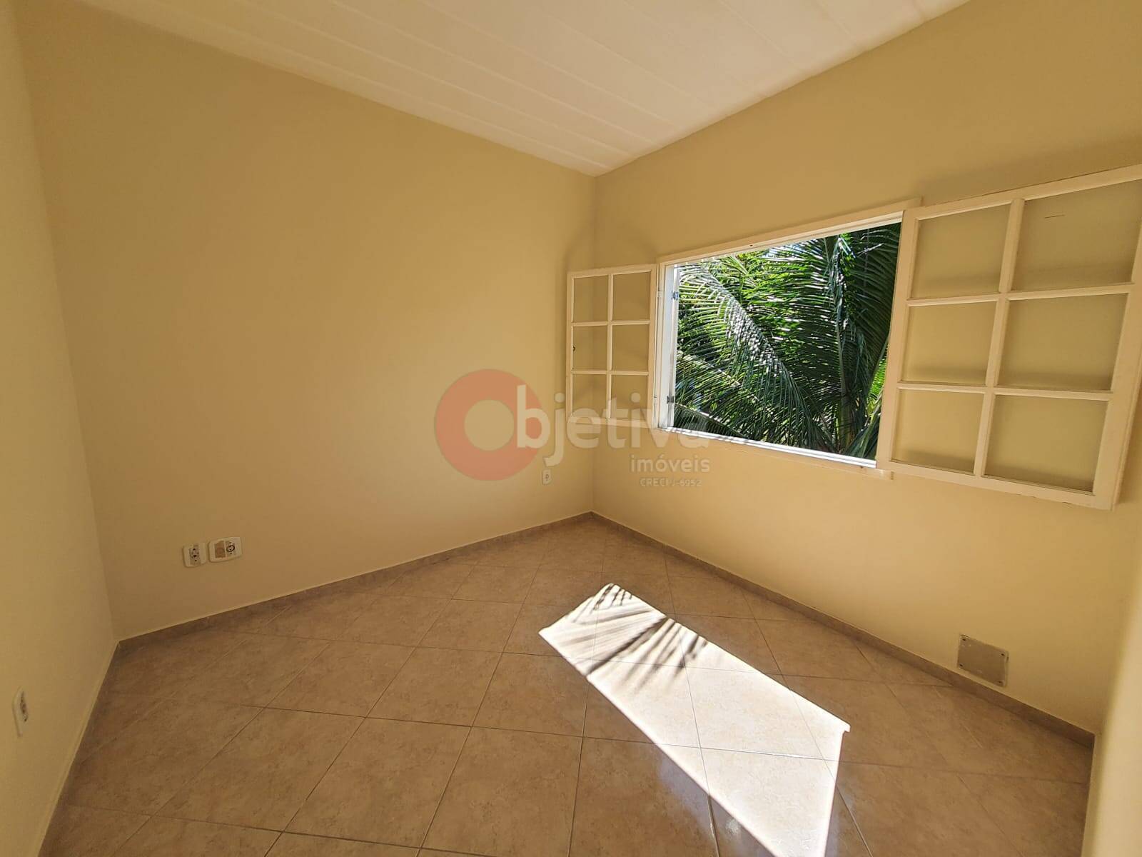 Casa à venda com 2 quartos, 107m² - Foto 17