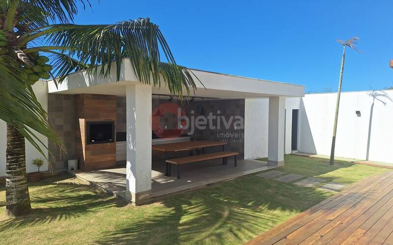 Casa à venda com 4 quartos, 250m² - Foto 31