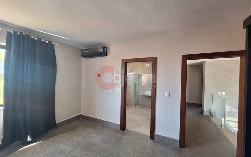 Casa à venda com 4 quartos, 250m² - Foto 21