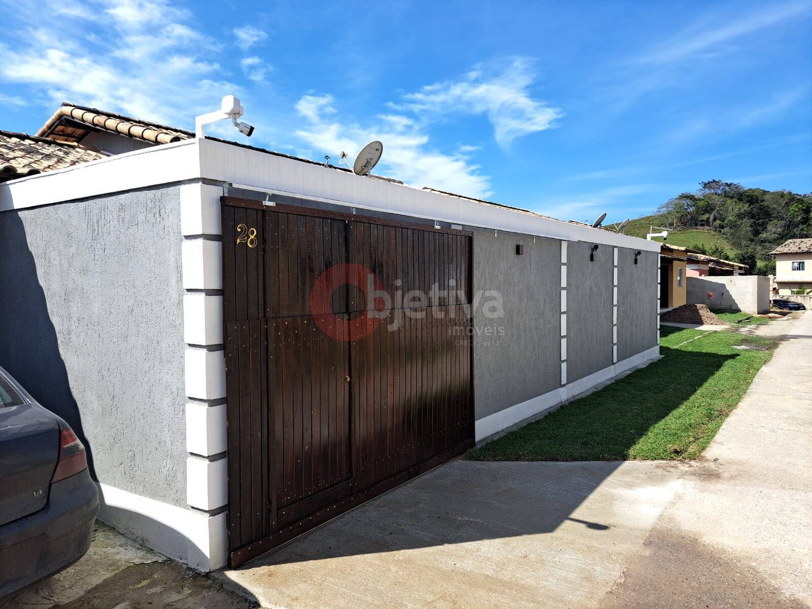 Casa à venda com 2 quartos, 110m² - Foto 2