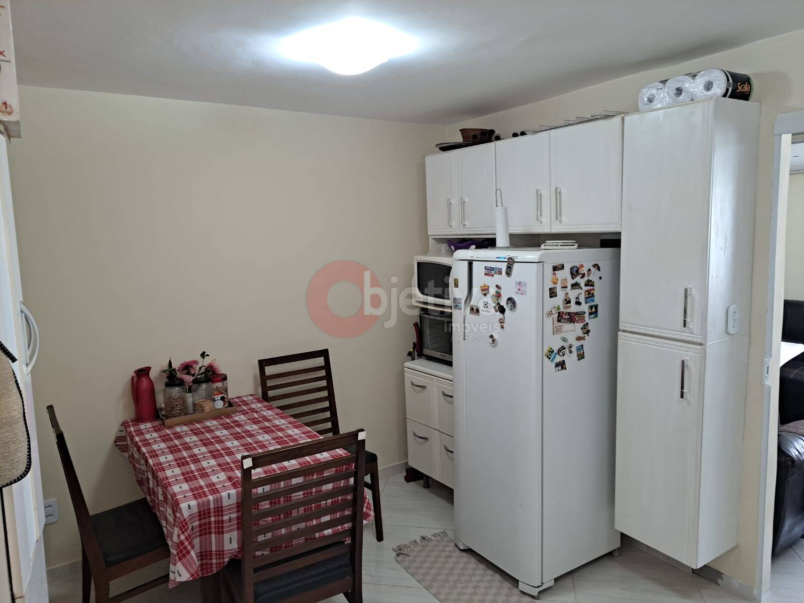 Casa à venda com 2 quartos, 110m² - Foto 15