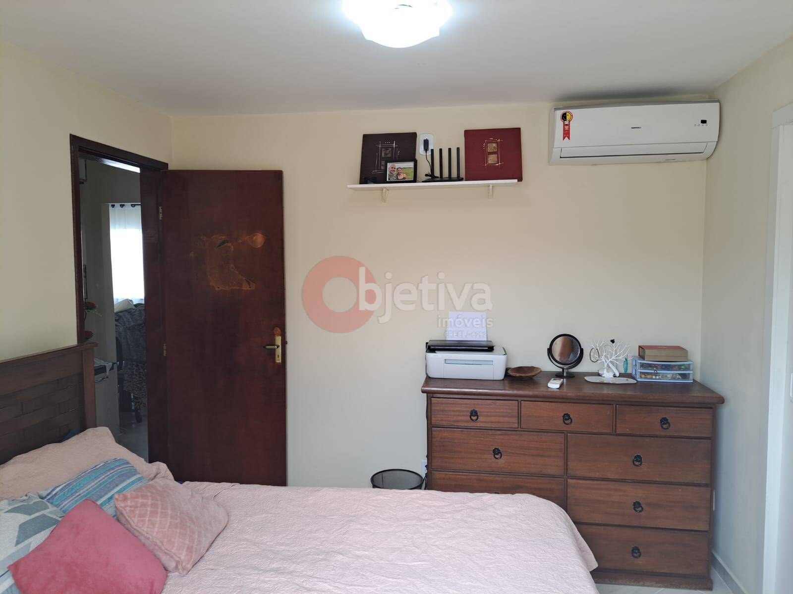 Casa à venda com 2 quartos, 110m² - Foto 14