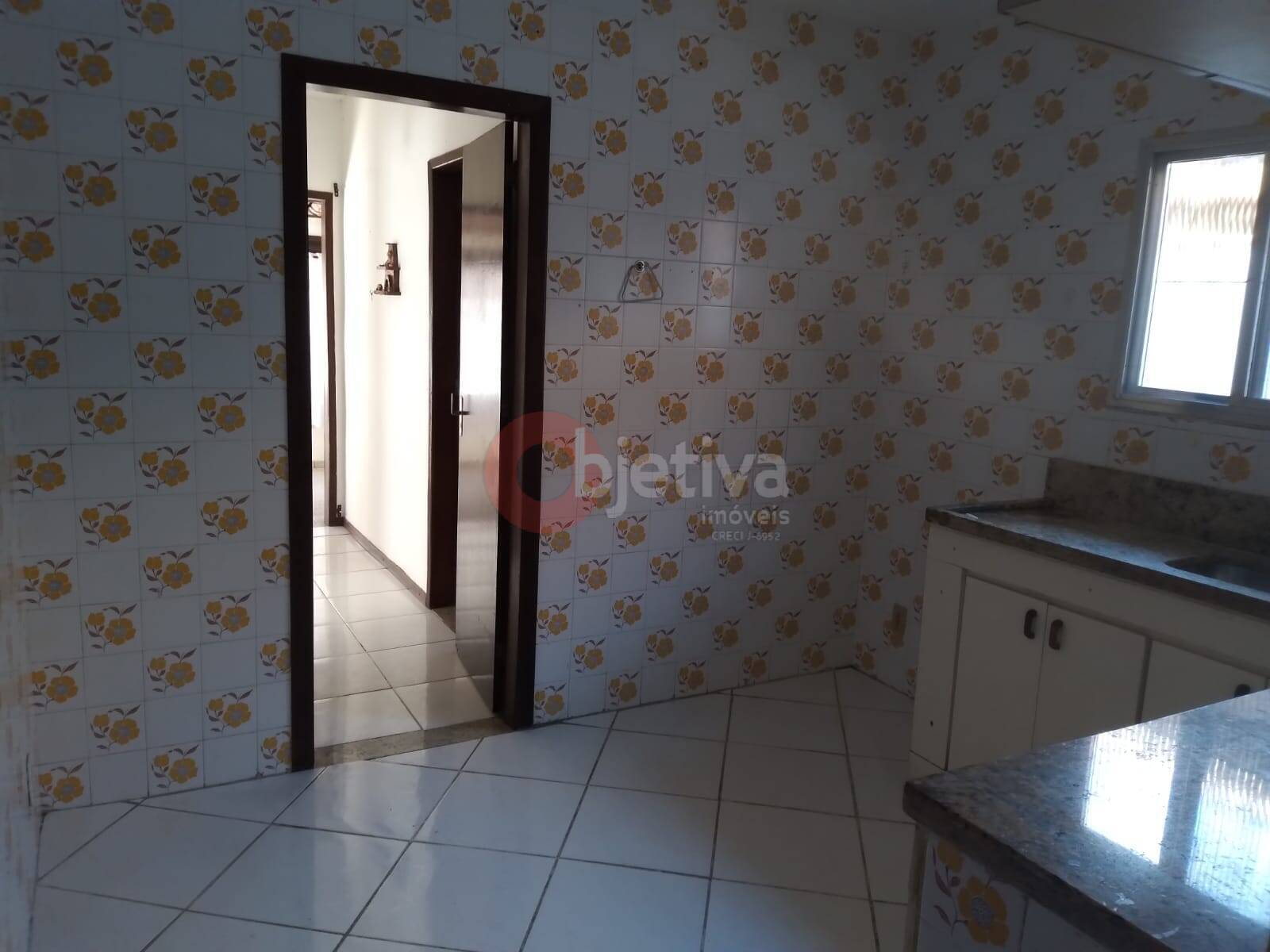 Casa à venda com 4 quartos, 116m² - Foto 13