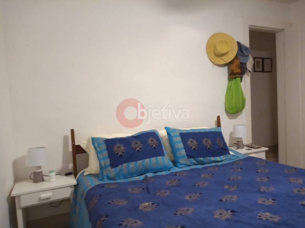 Casa à venda com 4 quartos, 150m² - Foto 13