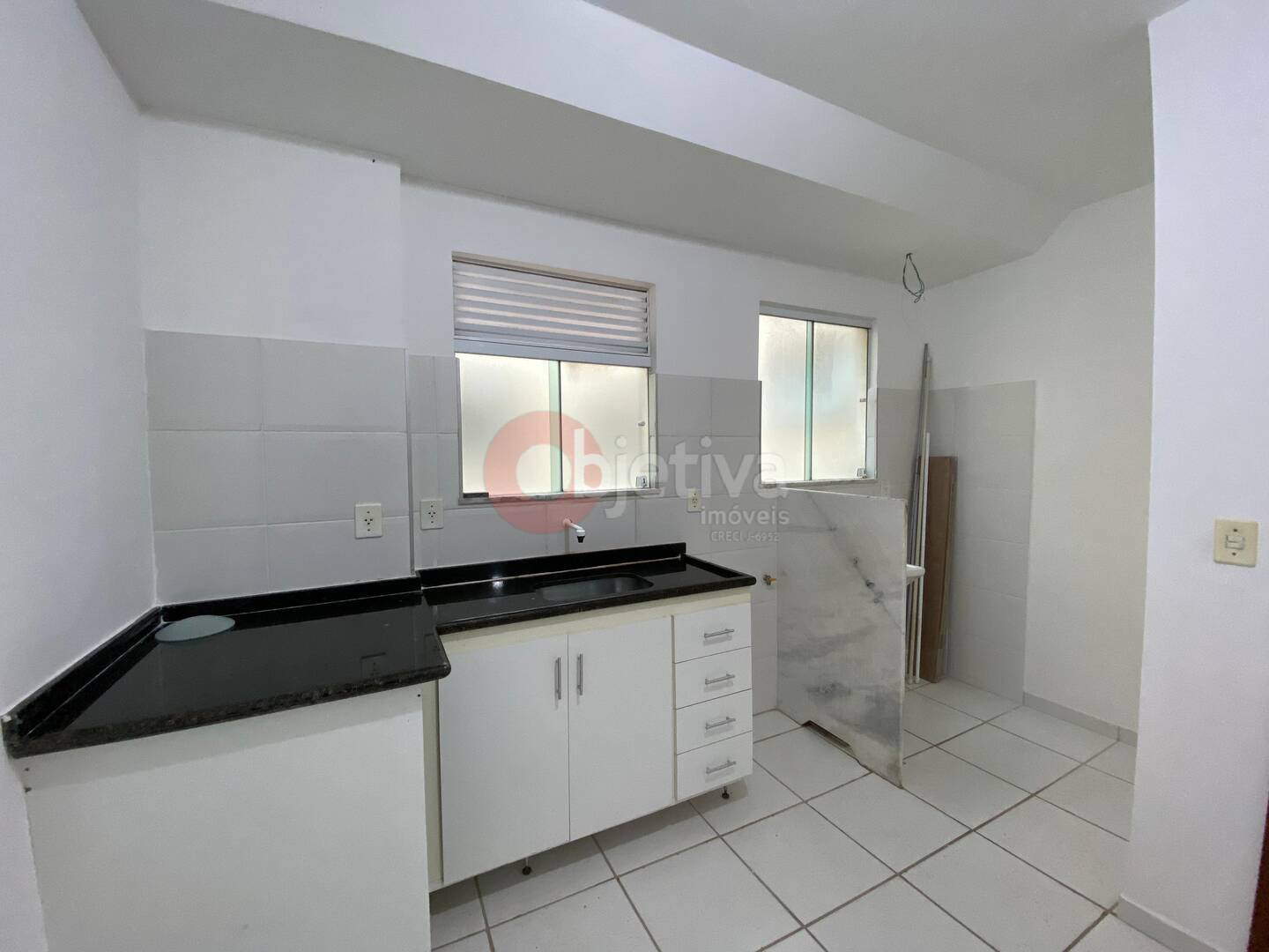 Apartamento à venda com 2 quartos, 58m² - Foto 6